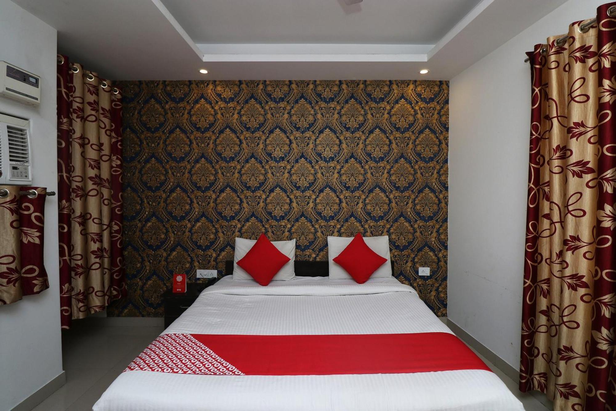 Oyo Flagship Hotel Daimond Nueva Delhi Exterior foto